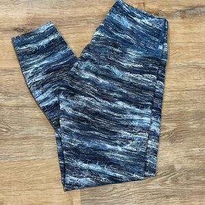 lululemon Blue Patterned Leggings align high rise cropped size 6